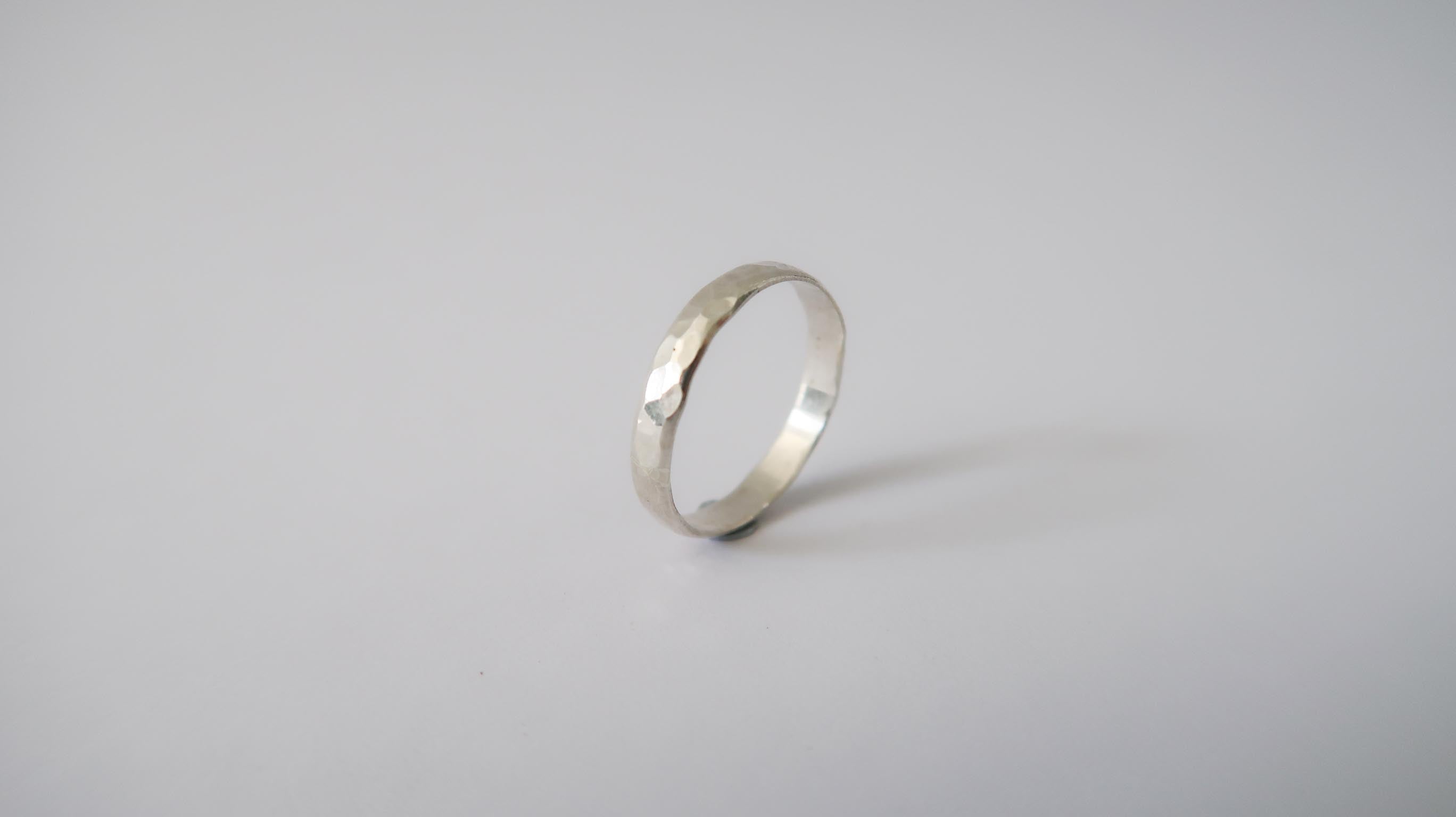 CURVED DENSE TOPO RING